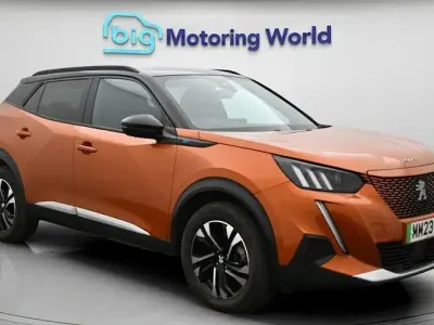 Used Peugeot e-2008 GT 100 kW (136 HP) 2023 Orange SUV