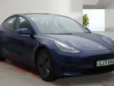 Used Tesla Model 3 Long Range AWD 77 kW (106 HP) 2021 Blue Sedan
