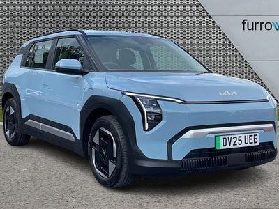 Blue Used 2025 Kia EV3 Air SUV | £27,990 (Fair price)