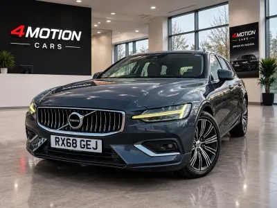 Used Volvo V60 Inscription 150 HP (110 kW) 2018 Blue Estate