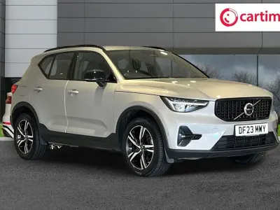 Used Volvo XC40 Plus 163 HP (119 kW) 2023 Silver SUV
