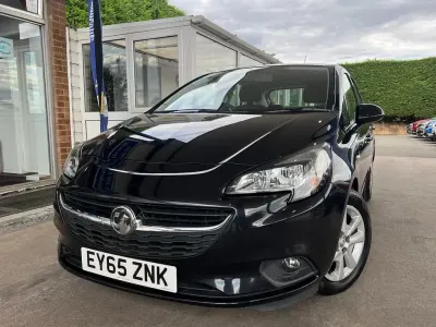 Used Vauxhall Corsa Design Edition 70 HP (51 kW) 2015 Black Hatchback