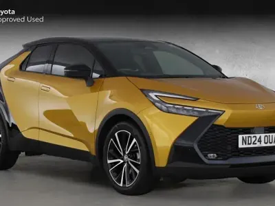 Used Toyota C-HR Edition 197 HP (144 kW) 2024 Gold SUV