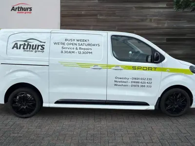 Used Peugeot Expert Sport 175 HP (128 kW) 2026 White Van
