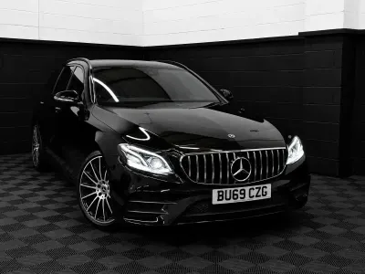 Gebraucht Mercedes E220 AMG line 194 PS (142 kW) 2019 Schwarz Kombi