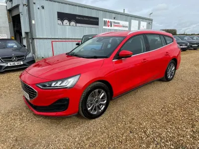 Used Ford Focus Titanium 125 HP (91 kW) 2023 Red Estate