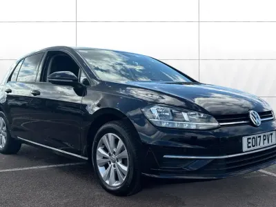 Used VW Golf VII SE 115 HP (84 kW) 2017 Black Hatchback