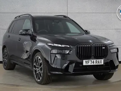Begagnad BMW X7 M Sport 523 HK (384 kW) 2024 Svart SUV