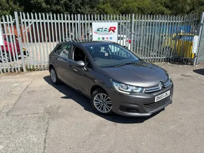 Used Citroën C4 Feel 100 HP (73 kW) 2015 Grey Hatchback