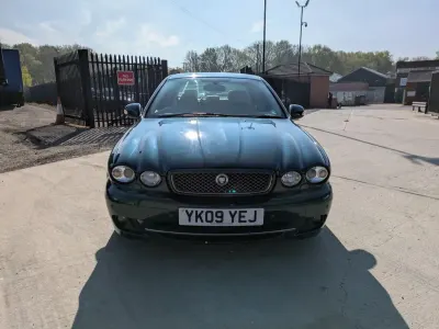 Używany Jaguar X-type SE 143 KM (105 kW) 2009 Zielony Sedan/Limuzyna