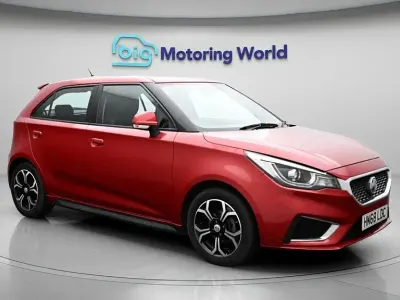 Usado MG MG3 Exclusive 2018 Vermelho Citadino