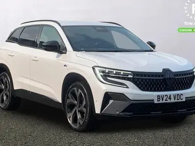 Used Renault Austral Techno Esprit Alpine 200 HP (147 kW) 2024 White SUV
