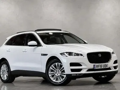 Used Jaguar F-Pace Portfolio 180 HP (132 kW) 2016 White SUV