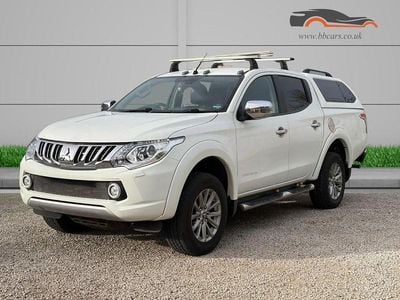 Used Mitsubishi L200 2016 White Pickup
