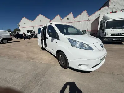 Used Nissan e-NV200 Acenta 80 kW (109 HP) 2016 White MPV