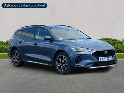Used Ford Focus Active 155 HP (114 kW) 2023 Blue Estate