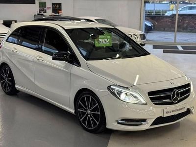 Used Mercedes B200 2012 White MPV