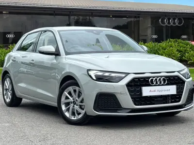 Begagnad Audi A1 Sport 110 HK (80 kW) 2023 Silver SUV