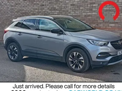 Used Vauxhall Grandland X S 130 HP (95 kW) 2020 Grey SUV