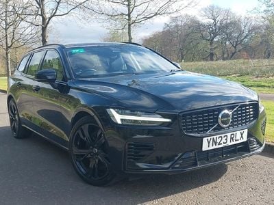 Usado Volvo V60 Plus 350 HP (257 kW) 2023 Preto Carrinha