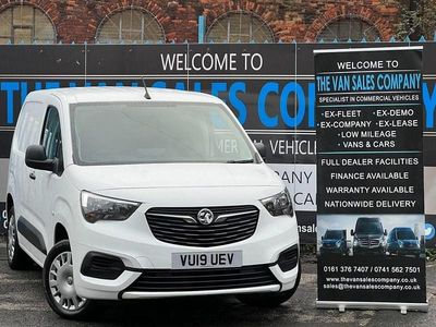 White Used 2019 Vauxhall Combo Sportive MPV | £7,544 (Fair price)
