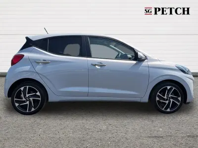 Used Hyundai i10 Premium 62 HP (45 kW) 2025 Grey Hatchback