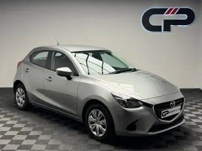 Used Mazda 2 75 HP (55 kW) 2016 Silver Hatchback