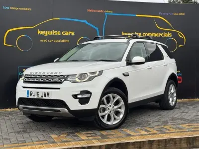 Używany Land Rover Discovery Sport HSE 180 KM (132 kW) 2016 Biały SUV