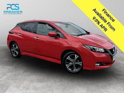 Used Nissan Leaf N-Connecta 110 kW (150 HP) 2022 Red Hatchback