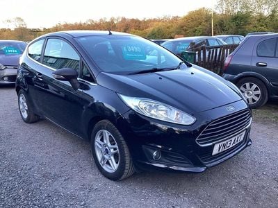 Używany Ford Fiesta Zetec 2013 Czarny Hatchback