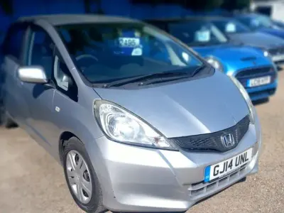 Second-hand Honda Jazz SE 90 CP (66 kW) 2014 Argintiu Hatchback
