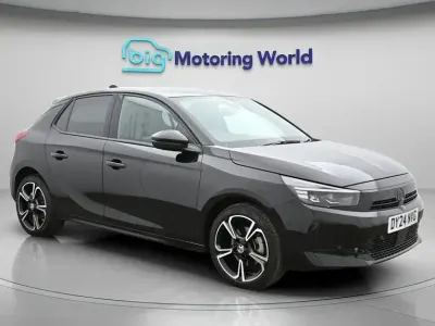 Second-hand Vauxhall Corsa Ultimate 100 CP (73 kW) 2024 Negru Hatchback