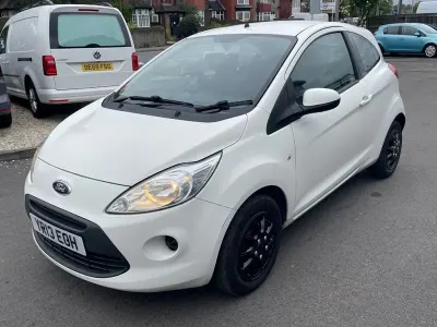 Używany Ford Ka 69 KM (50 kW) 2013 Biały Hatchback