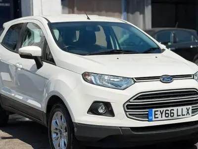Used Ford Ecosport Zetec 111 HP (81 kW) 2016 White SUV