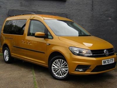 Usado VW Caddy Maxi Life Life 2021 Amarelo Monovolume