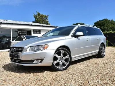 Used Volvo V70 SE Lux 215 HP (158 kW) 2014 Silver Estate