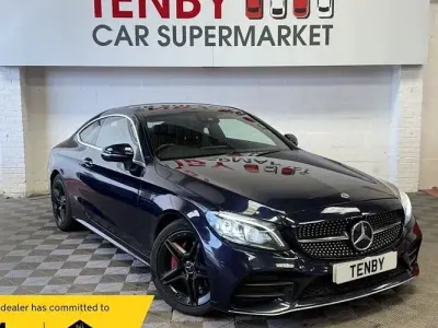 Used Mercedes C220 AMG Line Premium 194 HP (142 kW) 2018 Blue Coupe
