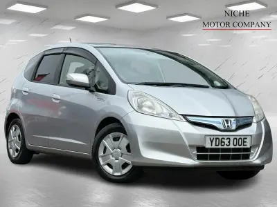 Used Honda Jazz Hybrid 102 HP (75 kW) 2026 Silver Hatchback