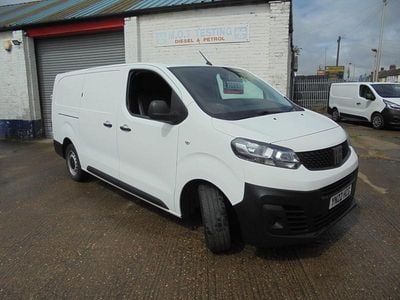 White Used 2022 Fiat Scudo Van | £10,995 (Good price)