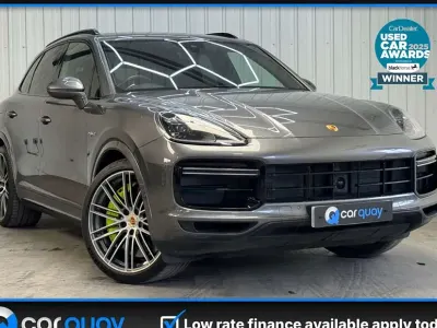 Begagnad Porsche Cayenne S E-Hybrid