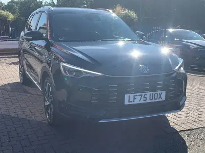 Used MG ZS Trophy 196 HP (144 kW) 2025 Black SUV