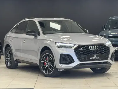 Begagnad Audi Q5 Sportback Comfort 2021 Silver SUV