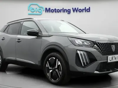 Used Peugeot 2008 Allure 131 HP (96 kW) 2024 Grey SUV