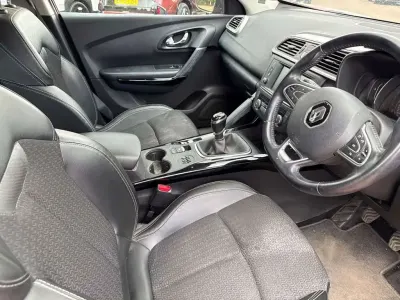 Used Renault Kadjar Dynamique 110 HP (80 kW) 2016 Red SUV