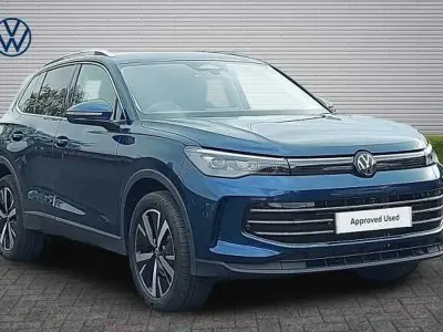 New VW Tiguan Elegance 204 HP (150 kW) 2026 Nightshade blue SUV