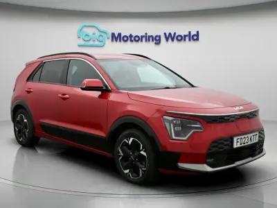 Used Kia e-Niro 147 kW (201 HP) 2023 Red SUV