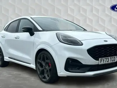 Używany Ford Puma ST 200 KM (147 kW) 2023 Biały SUV