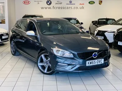 Usado Volvo V60 R-Design 150 CV (110 kW) 2015 Gris Familiar