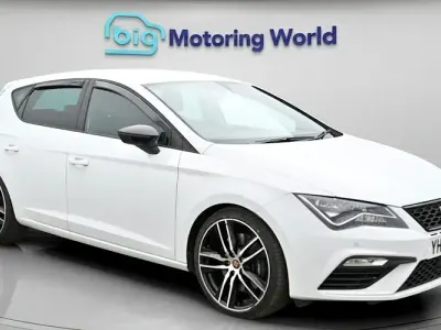 Begagnad Seat Leon Cupra 290 290 HK (213 kW) 2020 Vit Halvkombi
