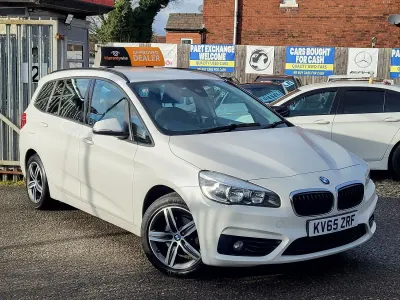 Used BMW 216 Gran Tourer Sport Line 116 HP (85 kW) 2015 White MPV